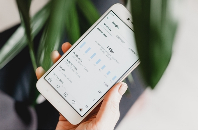 Instagram eCommerce Marketing Image